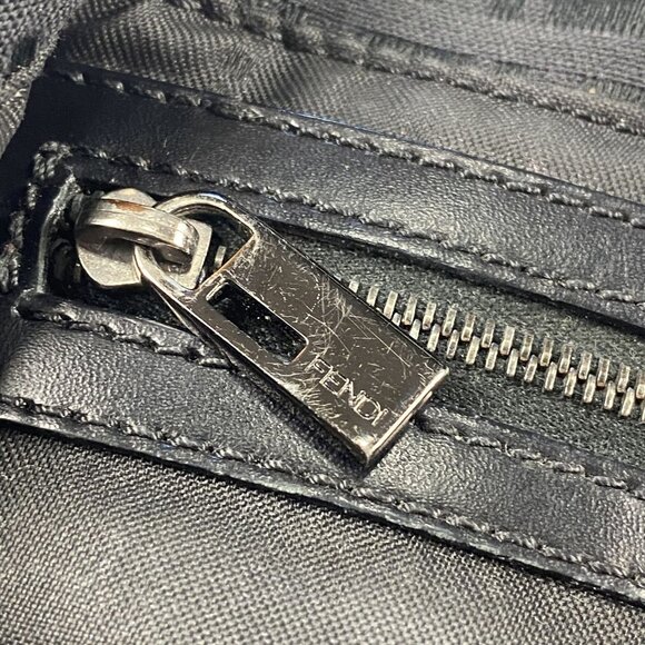 Fendi Large Baguette Bag - Picture 15 of 16